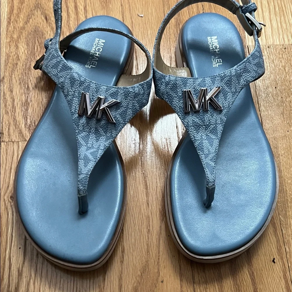 Michael Kors Denim Blue Thong Sandals - Picture 4 of 6